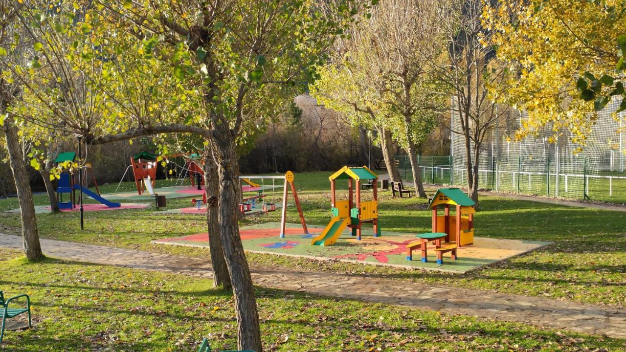 Jardin Araguas Apartment Villanua Bagian luar foto