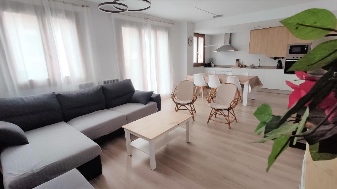 Jardin Araguas Apartment Villanua Bagian luar foto